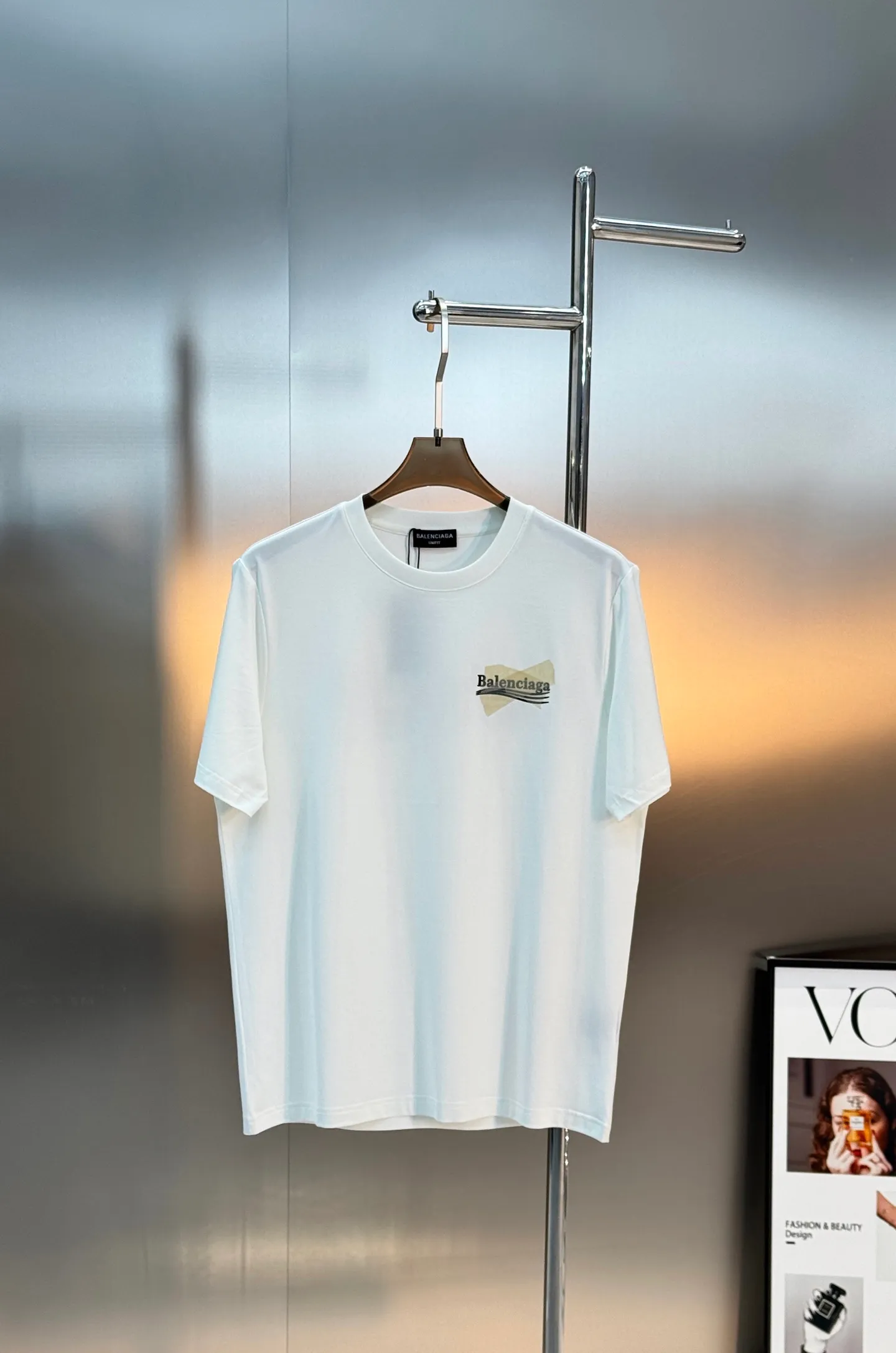 ⚜️Balenciaga 26s New Arrival T . . ， ！ ， Breathable， Versatile！ logo ， ， ✨ or ， get ！ . ：Black.White.Sizes：M-3XL（S 4XL ）175/145 XL